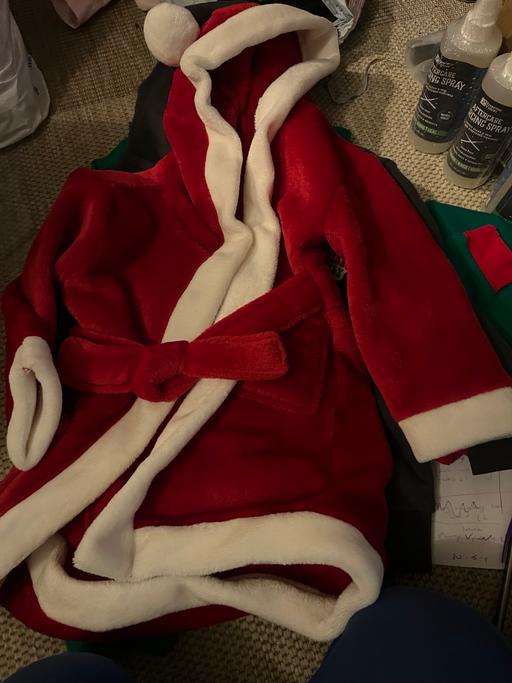 Buy & Sell Wednesfield Wolverhampton - Photos for New 18-24 month dressing gown Christmas