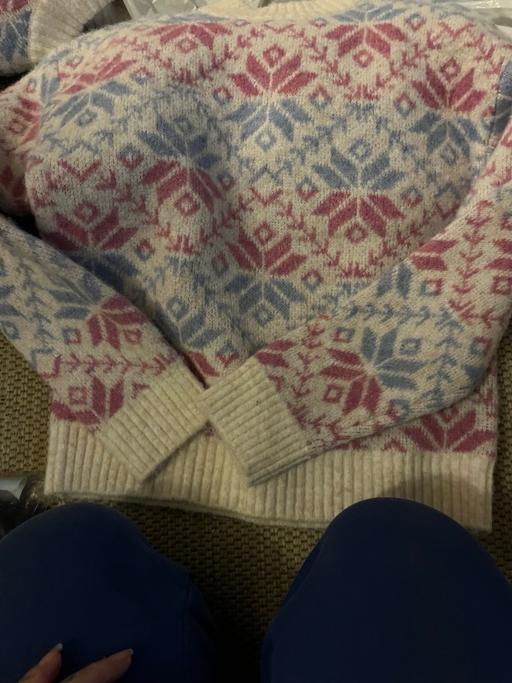 Buy & Sell Wednesfield Wolverhampton - Photos for New Christmas jumper age 8/9 10-11