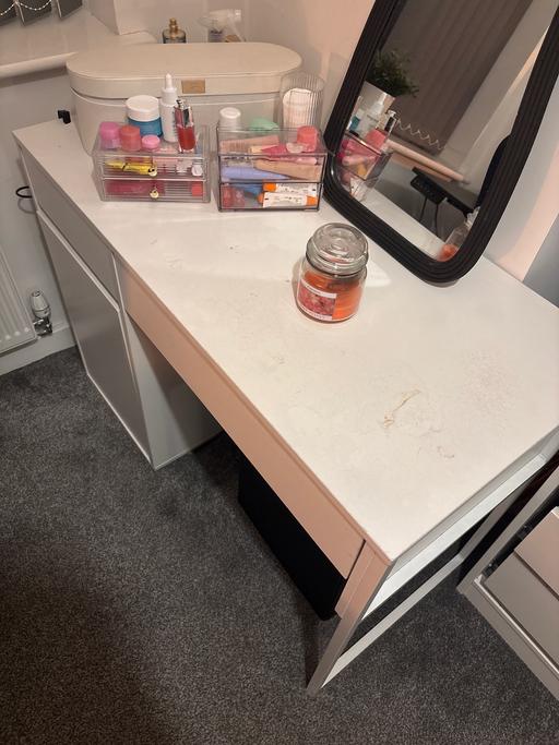 Buy & Sell Irlams O`Th`Height Salford - Photos for Make up desk