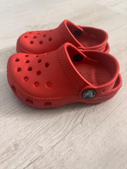 Buy & Sell Tooting Bec South West London - Photos for Red crocs size uk infant 6