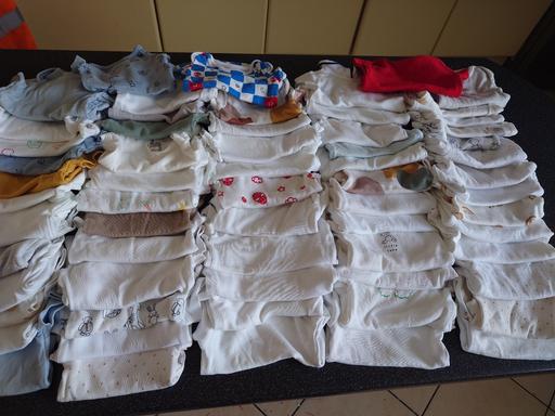 Buy & Sell Woodthorpe Charnwood - Photos for Bundle of baby boys vests size newborn