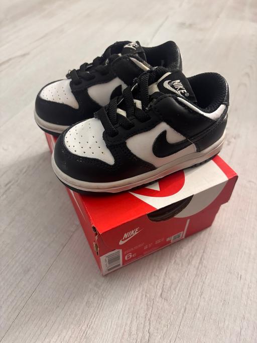 Buy & Sell Tooting Bec South West London - Photos for Black and white Nike dunks size infant uk 5.5