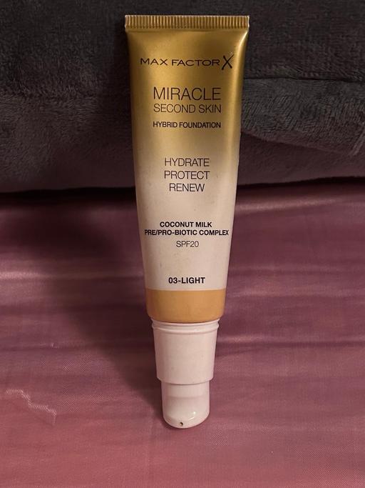 Buy & Sell Northville South Gloucestershire - Photos for MAX FACTOR MIRACLE SECOND SKIN