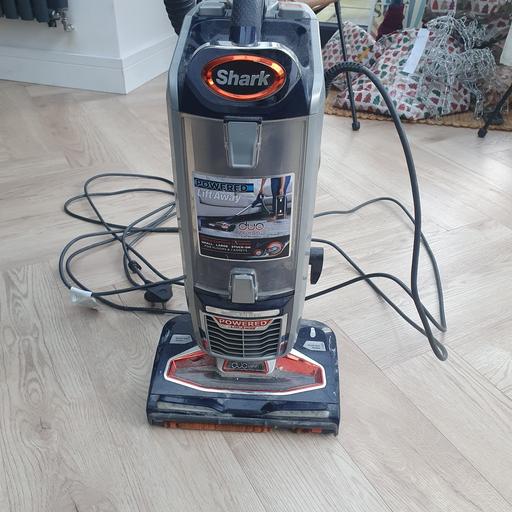 Buy & Sell Mollington Cheshire West and Chester - Photos for Shark duo Powered Liftoff vacuum carpet clean