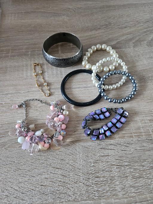 Buy & Sell Newton Doncaster - Photos for Bracelet collection..price is for all of them