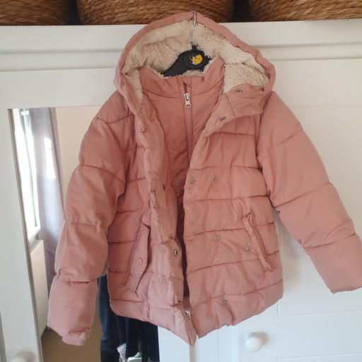 Buy & Sell Mollington Cheshire West and Chester - Photos for Girls Nutmeg Pink Padded Coat