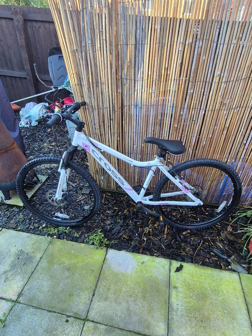 Buy & Sell Stone Business Park Stafford - Photos for girls bike