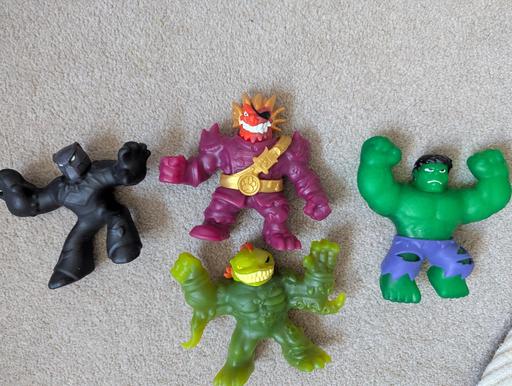 Buy & Sell Elmhurst Lichfield - Photos for Goo Jot Zu figures