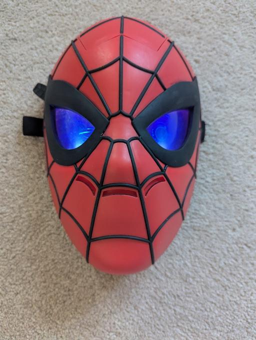 Buy & Sell Elmhurst Lichfield - Photos for Spiderman Light up Mask Costume