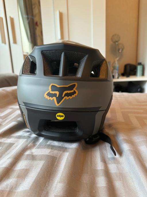 Buy & Sell Moxley Walsall - Photos for Cycling helmet