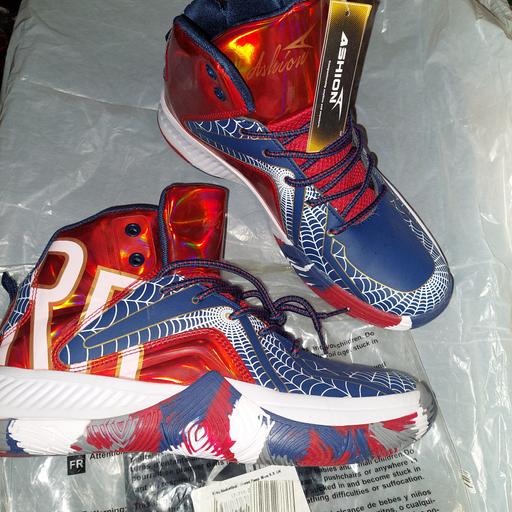 Buy & Sell Ocker Hill Sandwell - Photos for kids basketball shoes size5.5 deep blue