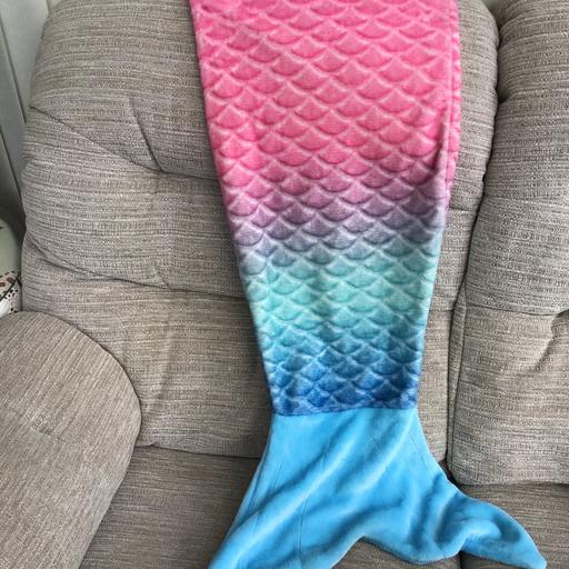 Buy & Sell Essington Wolverhampton - Photos for Small mermaid blanket