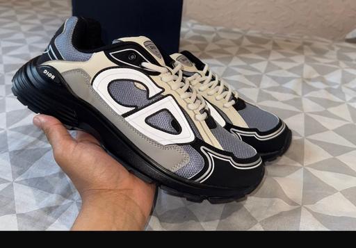 Buy & Sell Mytchett Surrey Heath - Photos for Men’s Dior B30s