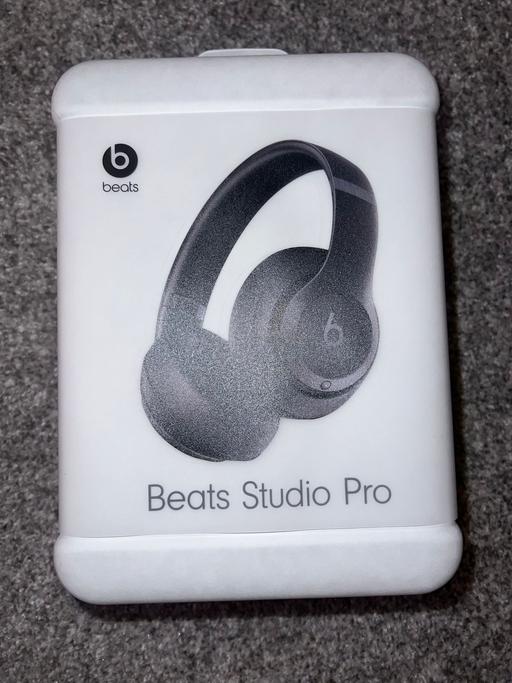 Buy & Sell North East Ipswich Ipswich - Photos for Black Beats Studio Pro (Brand New)