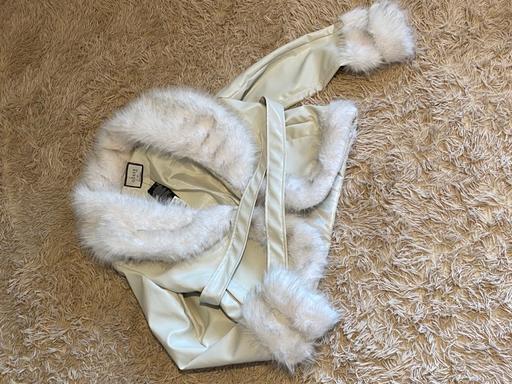 Buy & Sell Lurgan Armagh, Banbridge and Craigavon - Photos for Leather jackets with fluff and belt elegant