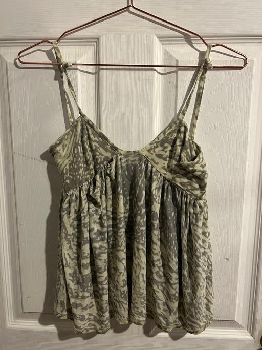 Buy & Sell Queen`s Park North West London - Photos for Superfine vest