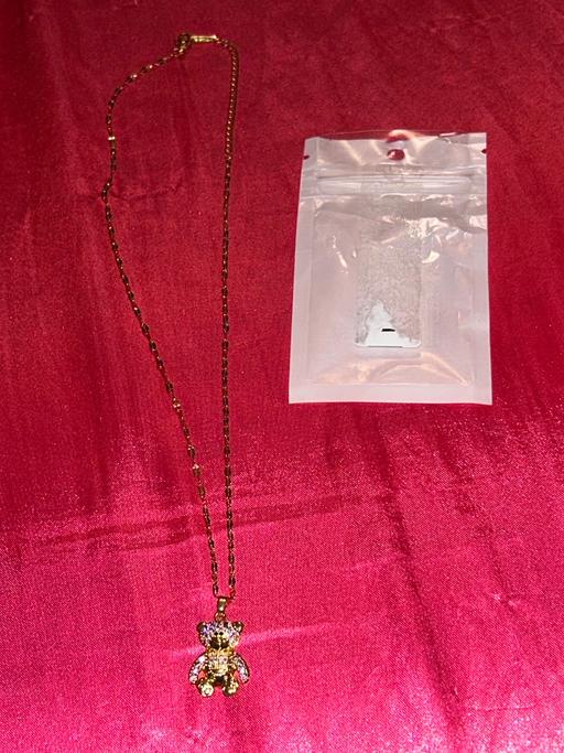 Buy & Sell Northville South Gloucestershire - Photos for Ladies / girls bear pendant necklace