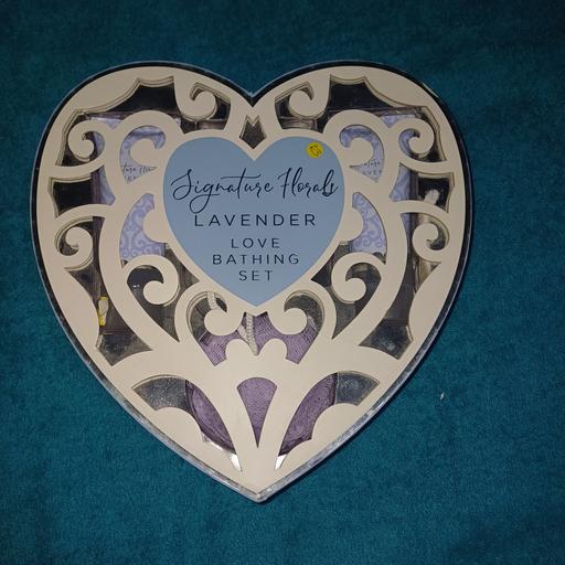 Buy & Sell Tividale Sandwell - Photos for bathroom gift set. new