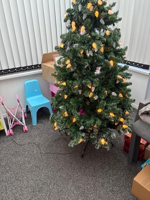 Buy & Sell Bedworth Nuneaton and Bedworth - Photos for 5ft Christmas Tree
