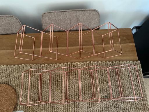 Buy & Sell Neasden North West London - Photos for Rose gold metal stackable wine wrack x2
