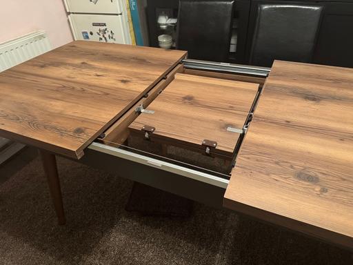 Buy & Sell Handsworth Birmingham - Photos for Extendable wooden dining table and chairs