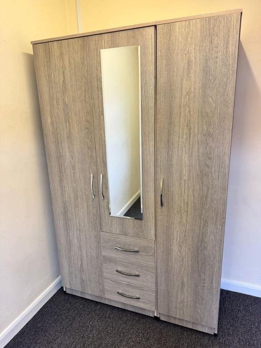 Buy & Sell Parkgate Rotherham - Photos for METRO WARDROBE 3 DOOR