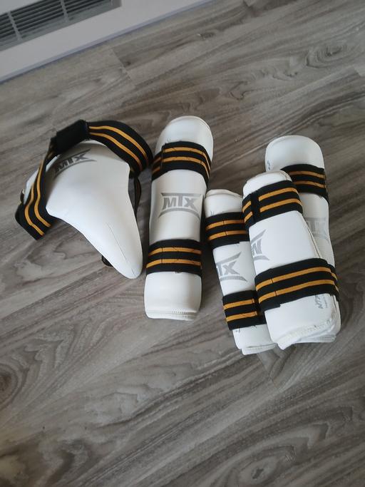 Buy & Sell Yateley Hart - Photos for Taekwondo Protrction Gear
