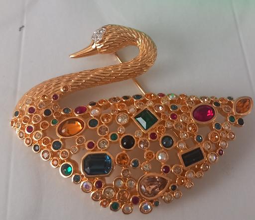 Buy & Sell Thatto Heath Saint Helens - Photos for vintage centenary Swarovski swan brooch