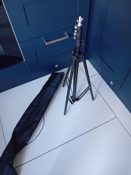 Buy & Sell Moxley Walsall - Photos for adjustable tri pod stands