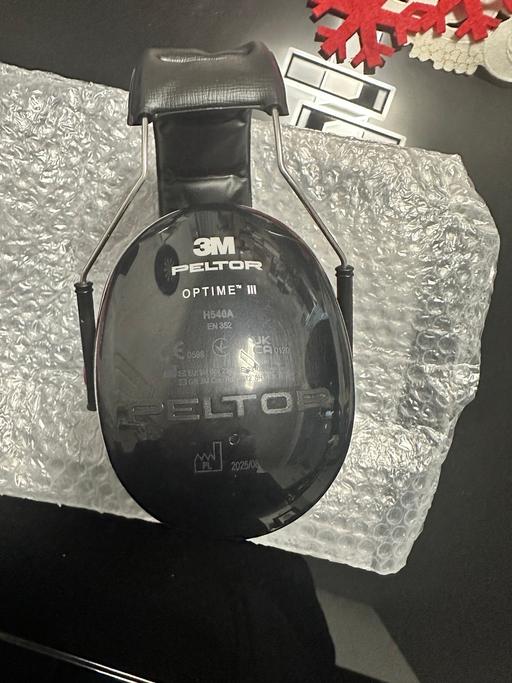 Buy & Sell Sheffield Sheffield - Photos for 3M Peltor Optime III Ear Defenders