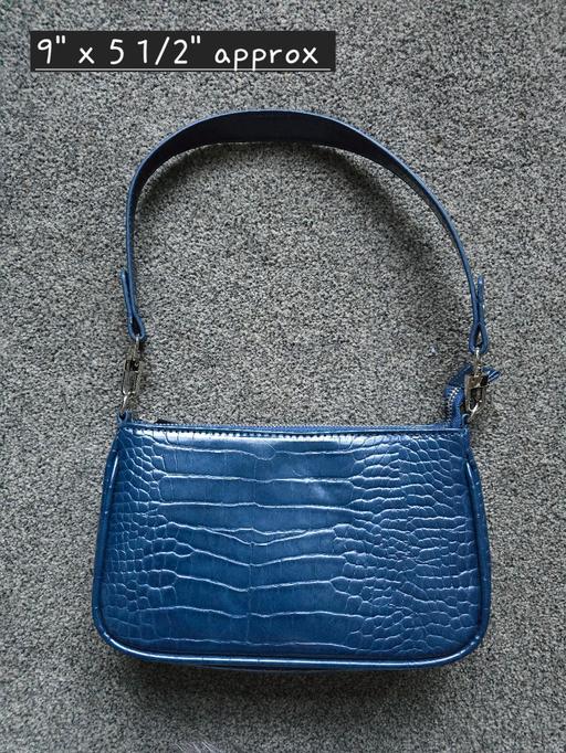 Buy & Sell Oldbury Sandwell - Photos for Urban Outfitters navy bag