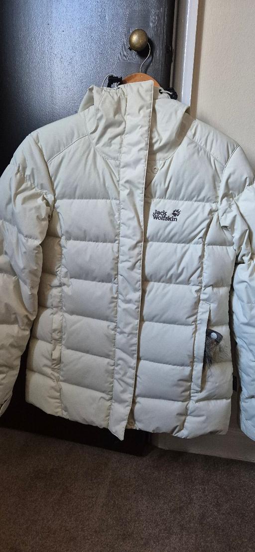 Buy & Sell Ash Vale Guildford - Photos for North Face down waterproof jacket