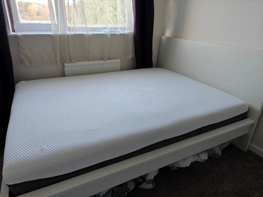 Buy & Sell Chandler`s Ford Eastleigh - Photos for king size bed and mattress emma mattress