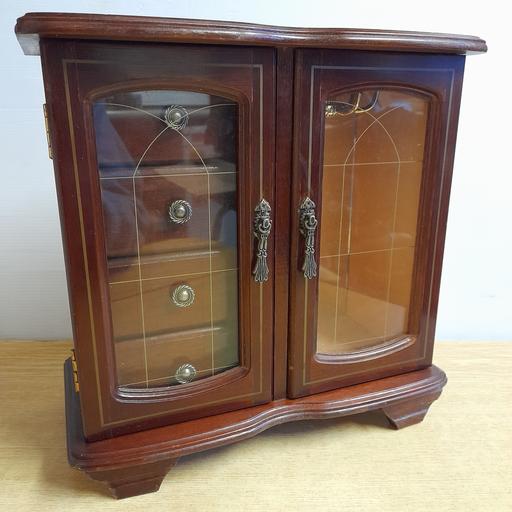 Buy & Sell Preston South Ribble - Photos for JEWELLERY ARMOIRE / JEWELLERY BOX