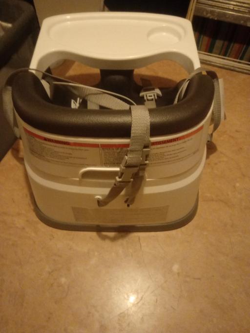 Buy & Sell Cofton Hackett Bromsgrove - Photos for Baby dinner table