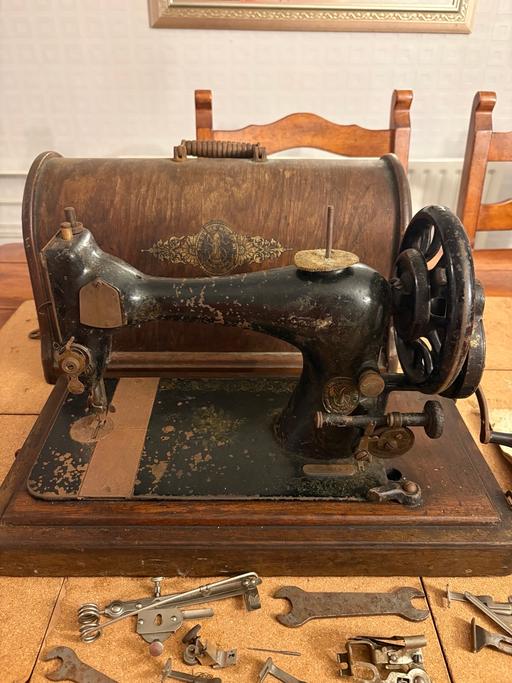 Buy & Sell East Malling Tonbridge and Malling - Photos for Singer sewing machine