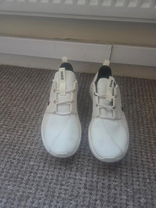 Buy & Sell Addington Village Station South East London - Photos for nike trainers