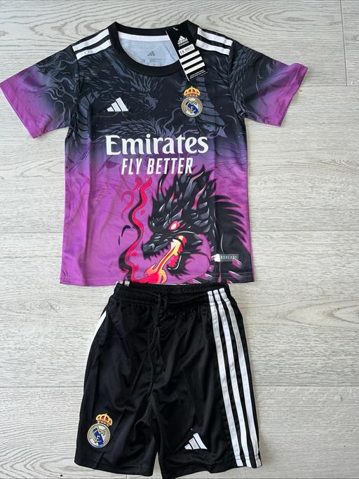 Buy & Sell Birkenhead Wirral - Photos for Boys Special Edition Real Madrid kit 3-4 year