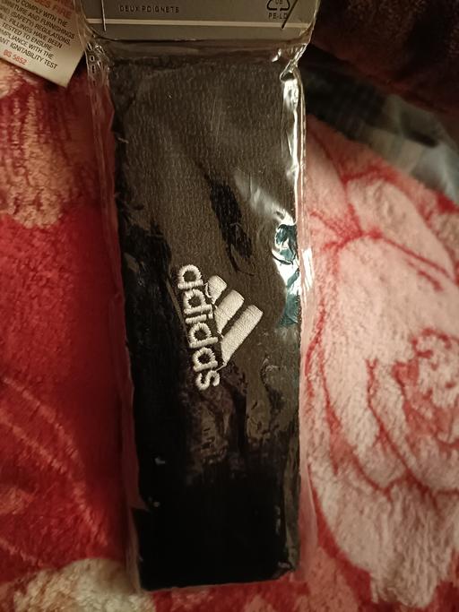 Buy & Sell Marks Gate East London - Photos for Adidas sweat headband