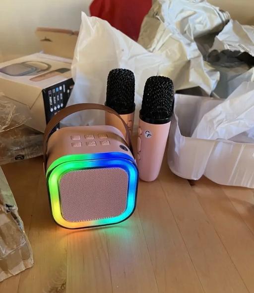 Buy & Sell Ince Wigan - Photos for Karaoke machine and speaker