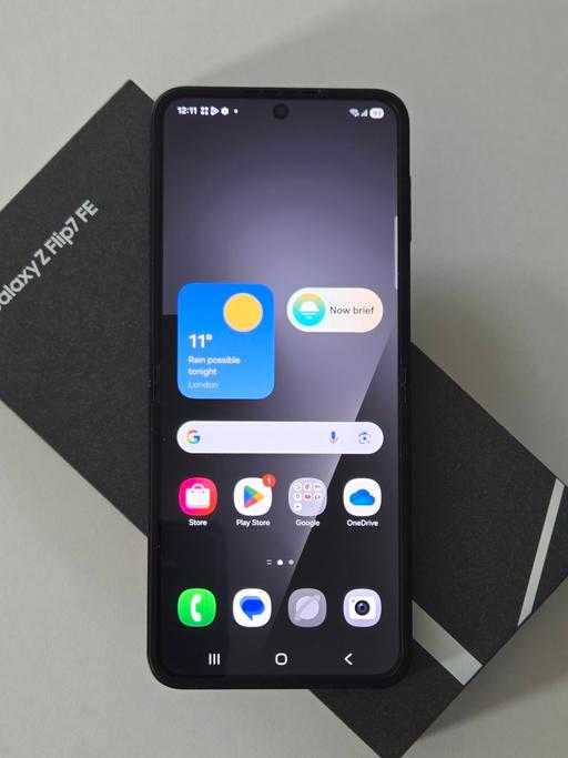 Buy & Sell Wakefield City Centre Wakefield - Photos for Samsung Z Flip 7 FE 256GB