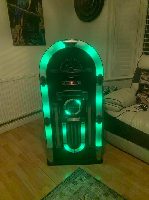Buy & Sell Maypole Birmingham - Photos for FloorStanding Jukebox CD/Radio/Bluetooth