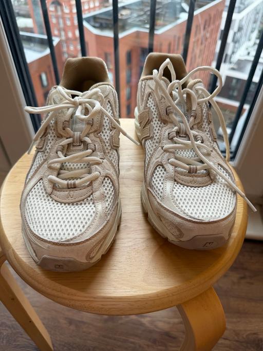 Buy & Sell Salford Salford - Photos for New Balance 740