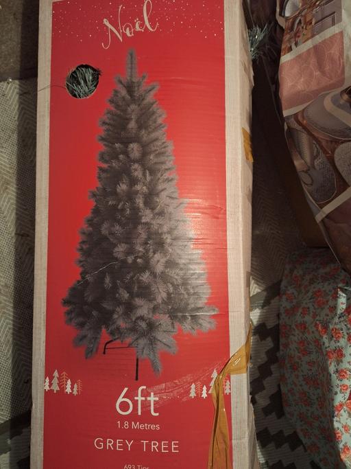 Buy & Sell Southdene Knowsley - Photos for 6 foot Christmas Tree