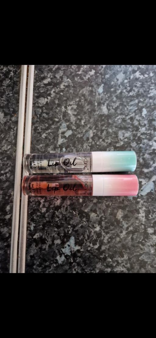 Buy & Sell Aylestone Leicester - Photos for brand new lip oil x2
