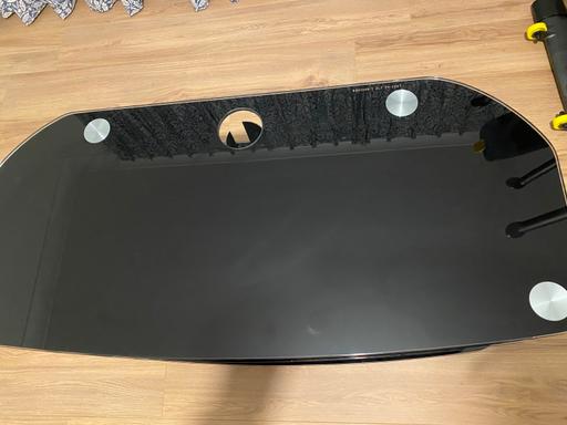 Buy & Sell Ashford Spelthorne - Photos for Tv stand