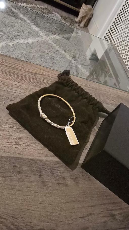 Buy & Sell Moxley Walsall - Photos for Michael Kors Pavè Gold Tone Knot Bracelet