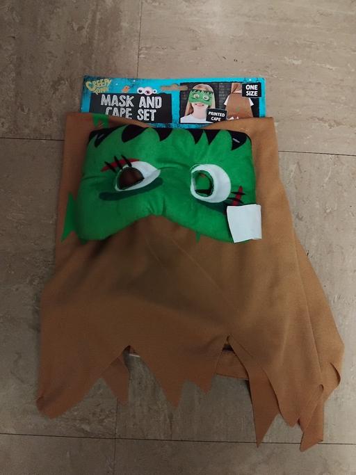 Buy & Sell Stow Heath Wolverhampton - Photos for New Mask & Cape.