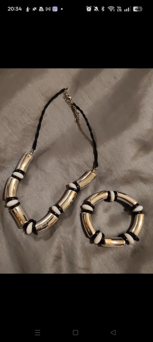 Buy & Sell Ponthenry Carmarthenshire - Wales - Photos for Necklace and bracelet