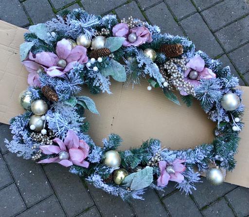 Buy & Sell Harold Park East London - Photos for Dusky Pink Magnolia Christmas Garland - 7ft
